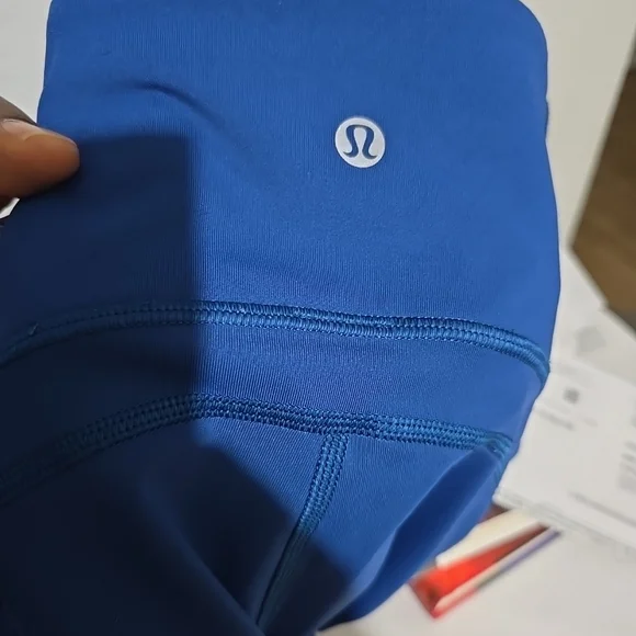 Lululemon Sole Training Crop Poseidon Teal Legging Size 6 Cropped Mesh - Picture 9 of 9